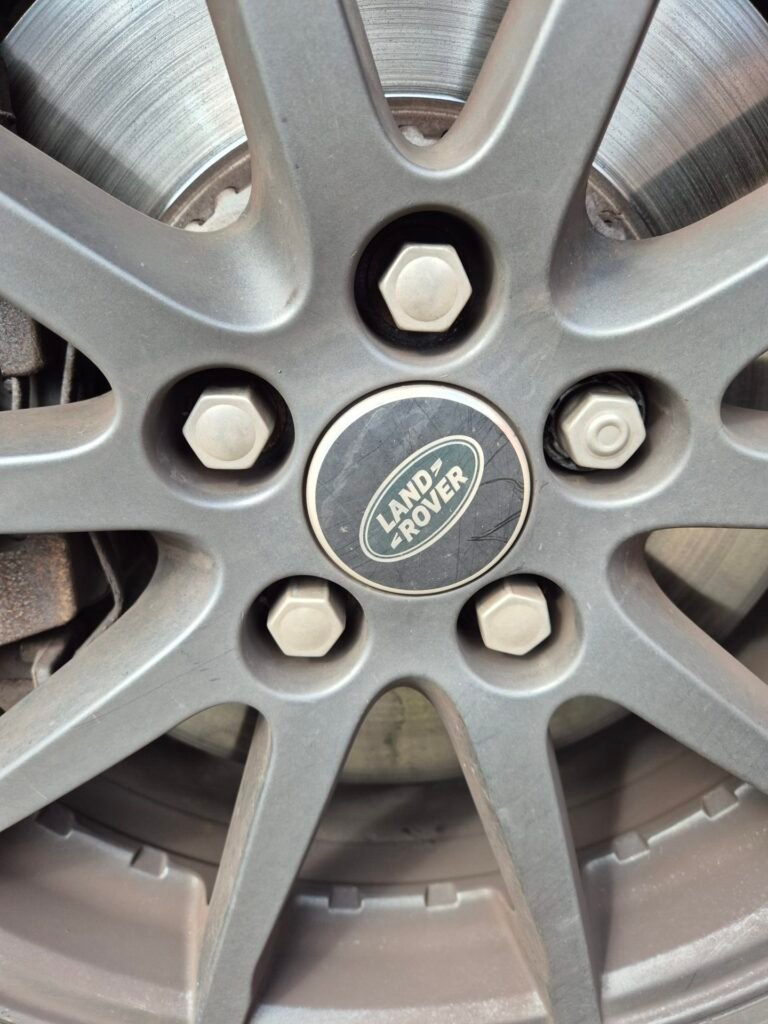 Range rover Evoque wheel locking nut key replacement