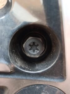 Renault Captur wheel locking nut key replacement