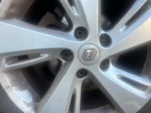 Renault Megane wheel locking nut key replacement
