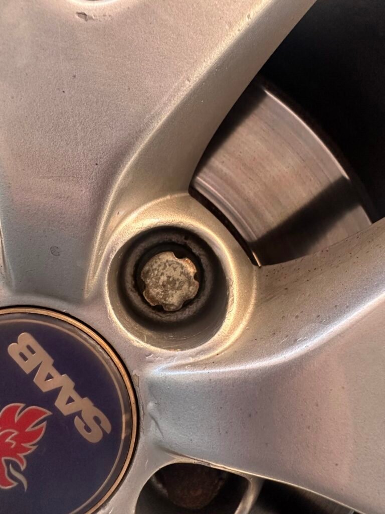 Saab 9-3 aero wheel locking nut key replacement