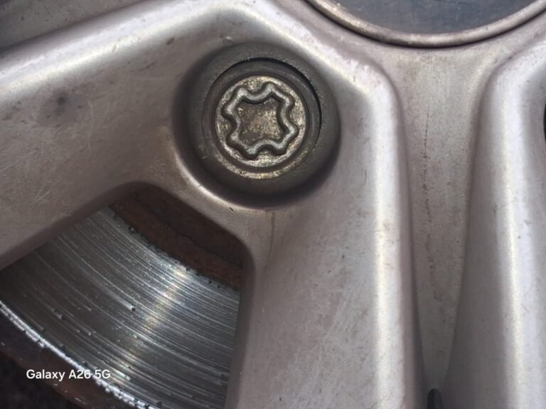 Seat Alhambra wheel locking nut key replacement