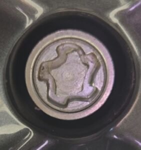 SEAT ARONA 2021 wheel locking nut key replacement