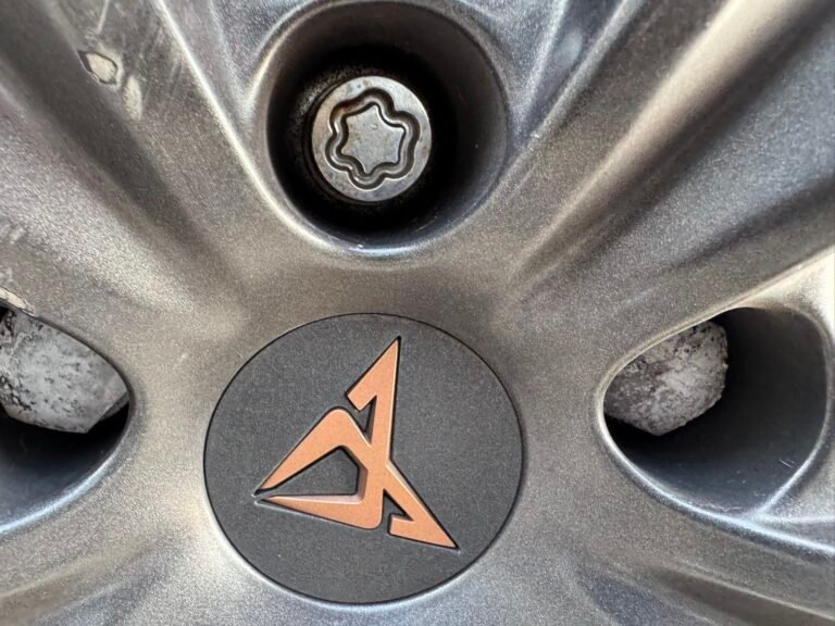 Seat Ateca Cupra wheel locking nut key replacement