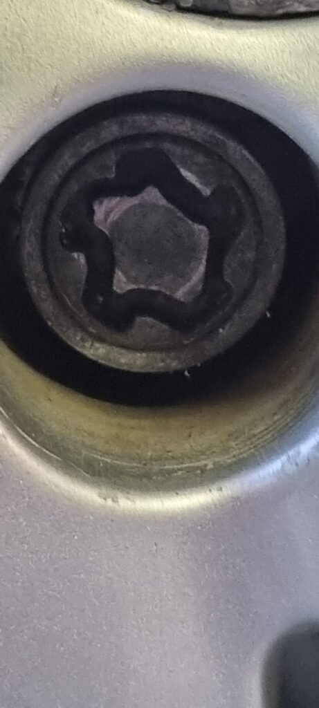Seat Ibiza 2012 wheel locking nut key replacement