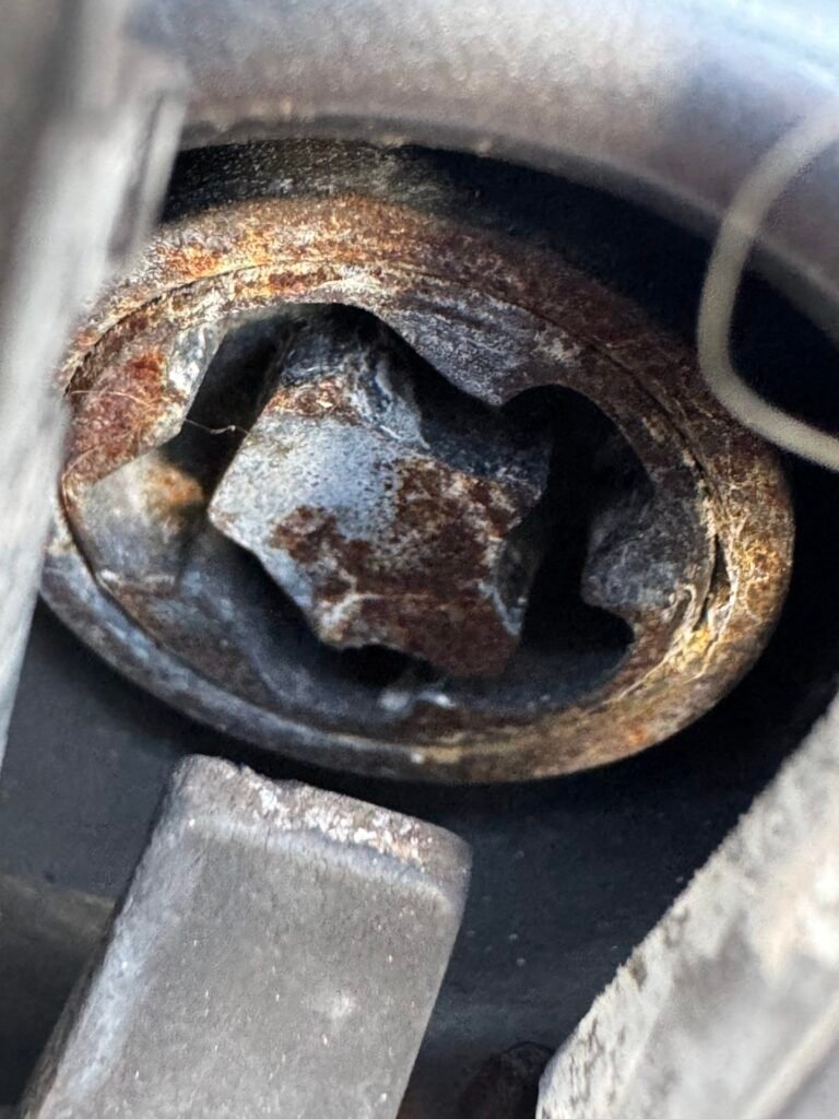 Seat Ibiza wheel locking nut key replacement
