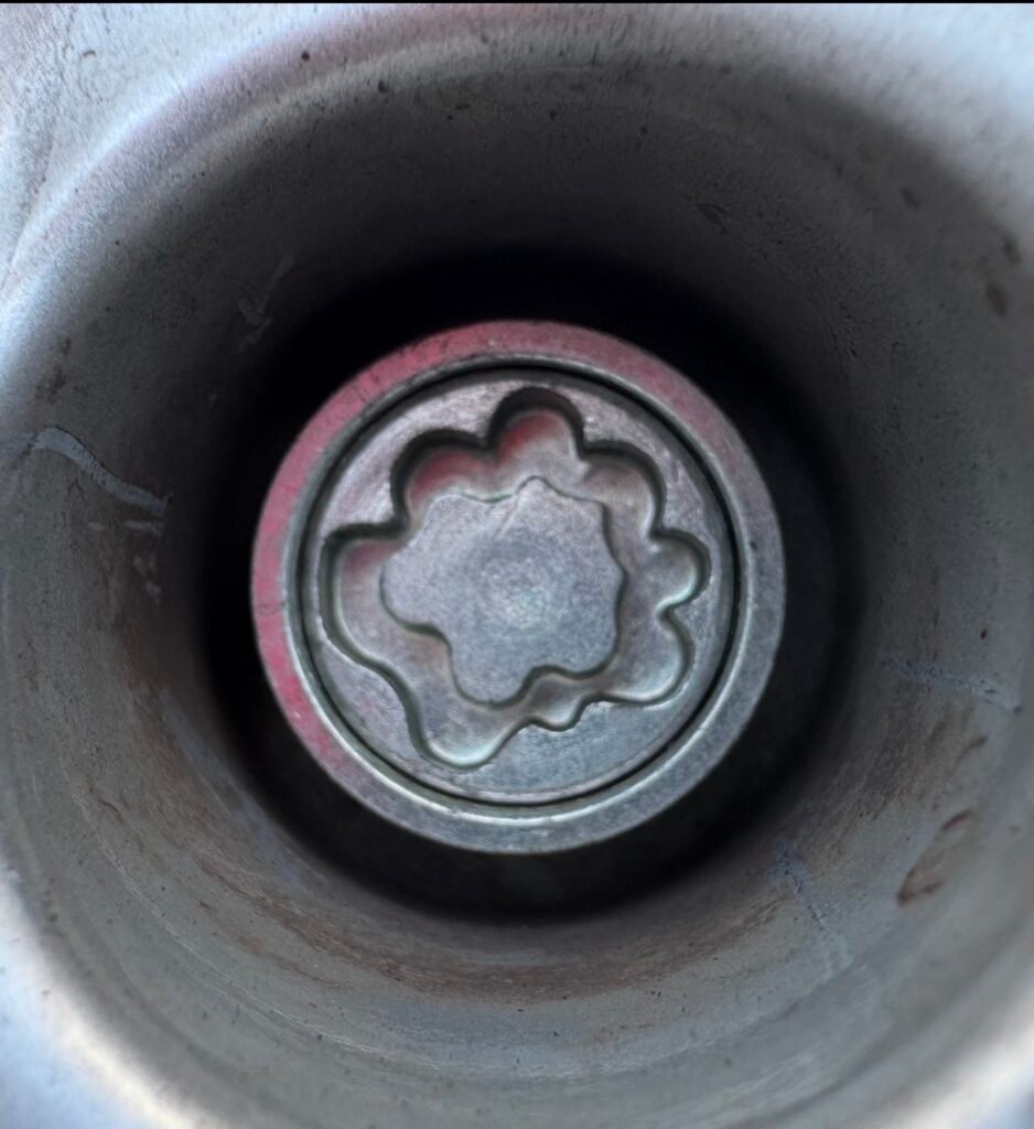 Skoda Kodiaq wheel locking nut key replacement