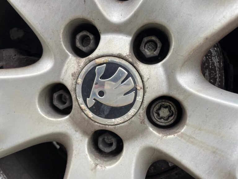 Skoda Roomster wheel locking nut key replacement