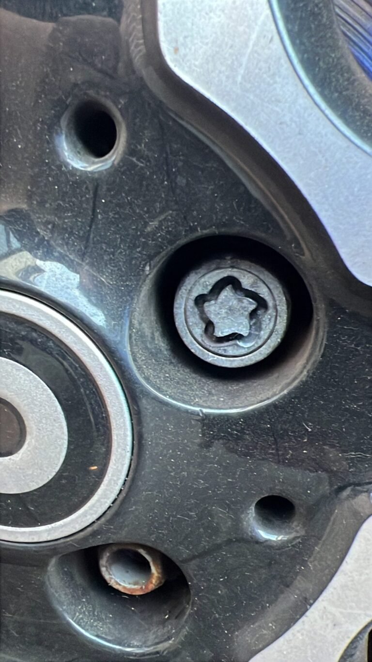Smart Forfour wheel locking nut key replacement