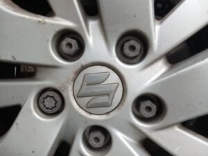 Suzuki SX4 S-CROSS SZ3 wheel locking nut key replacement