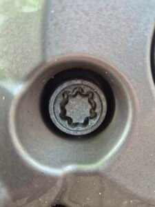 Suzuki Vitara wheel locking nut key replacement
