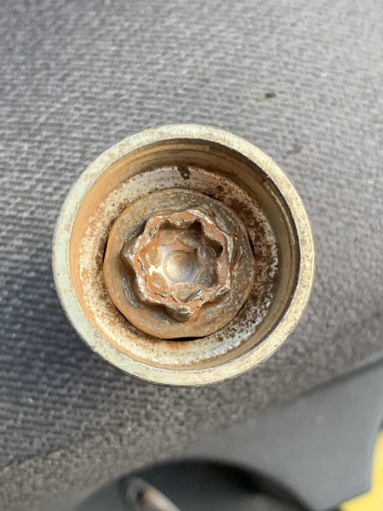 Toyota Corolla wheel locking nut key replacement