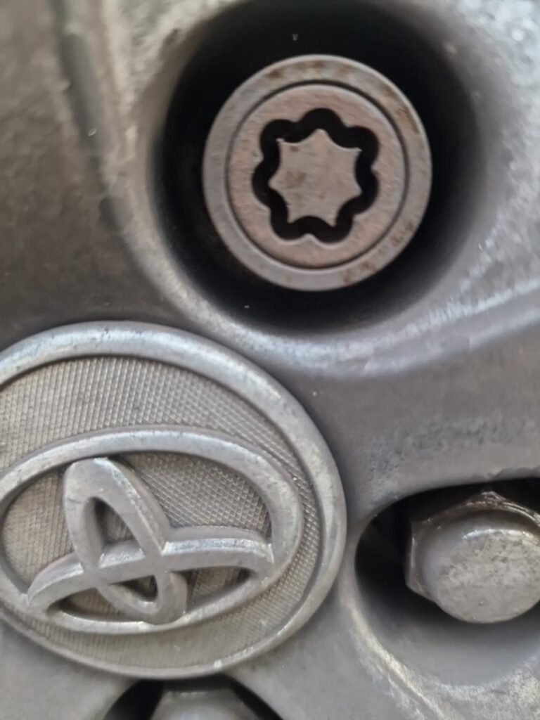 Toyota Urban Cruiser 2010 wheel locking nut key replacement