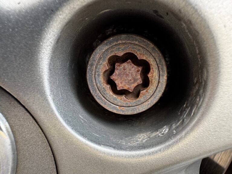 Toyota Auris hybrid wheel locking nut key replacement