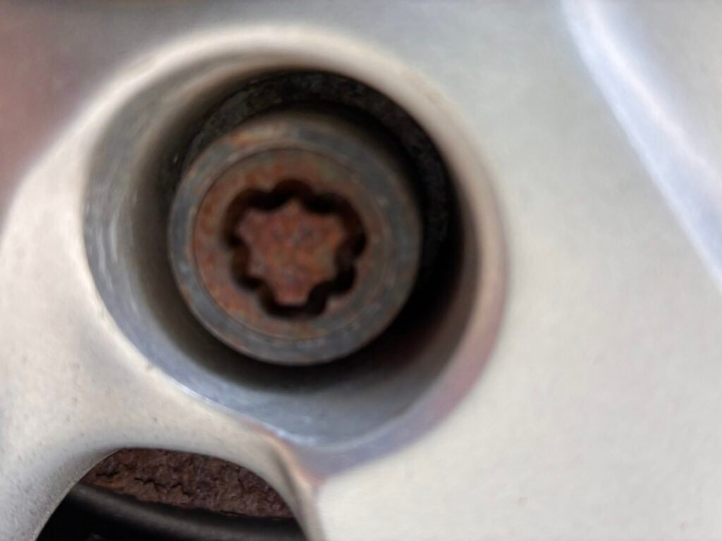 Toyota Aygo wheel locking nut key replacement