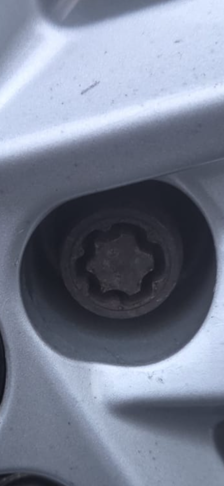 Toyota Corolla hybrid wheel locking nut key replacement