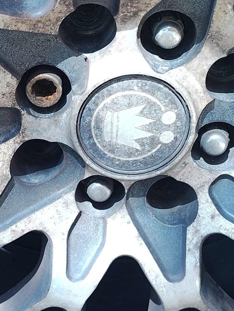 Toyota Scion XB wheel locking nut key replacement
