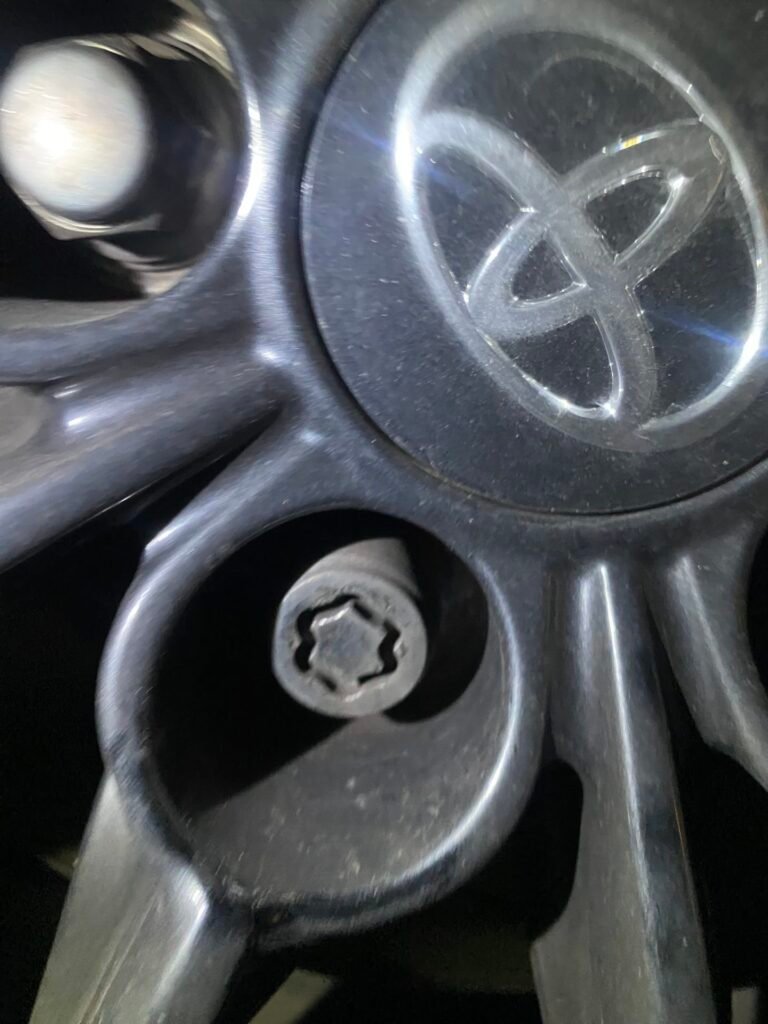 Toyota Yaris GR wheel locking nut key replacement