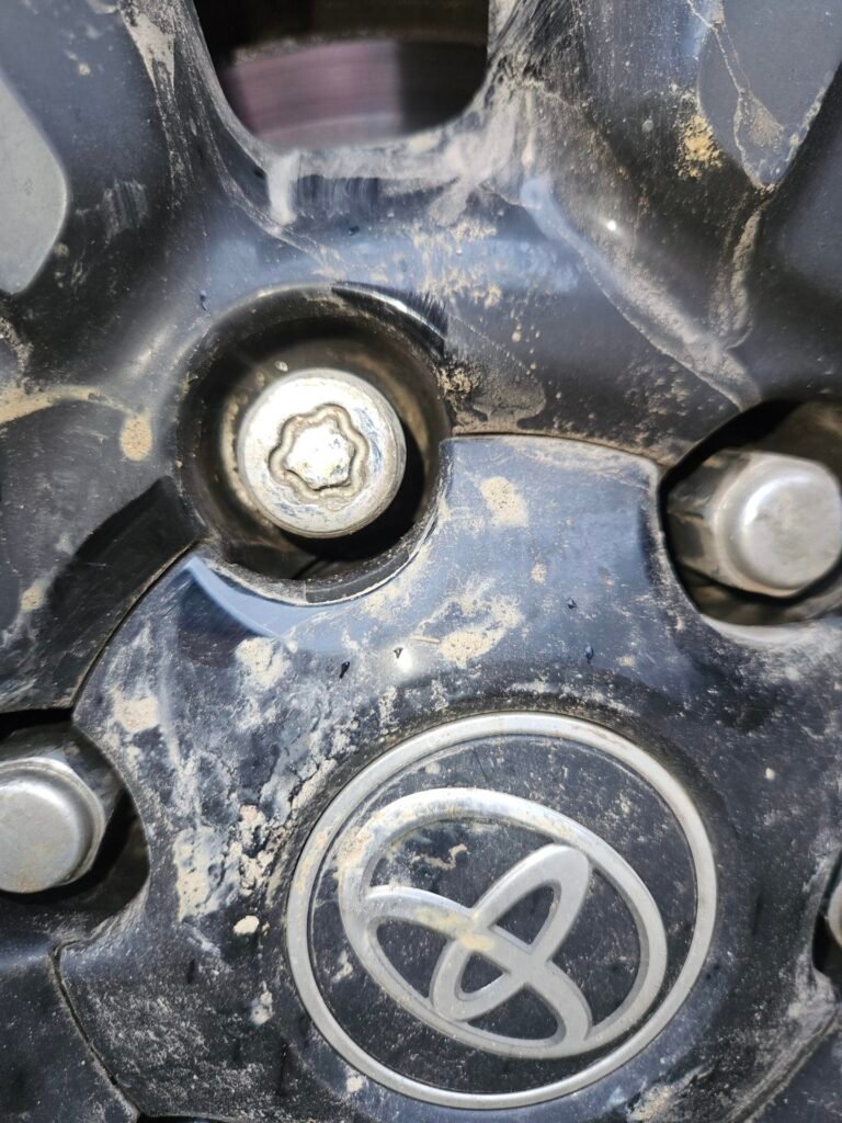 Toyota Hilux locking lug nut