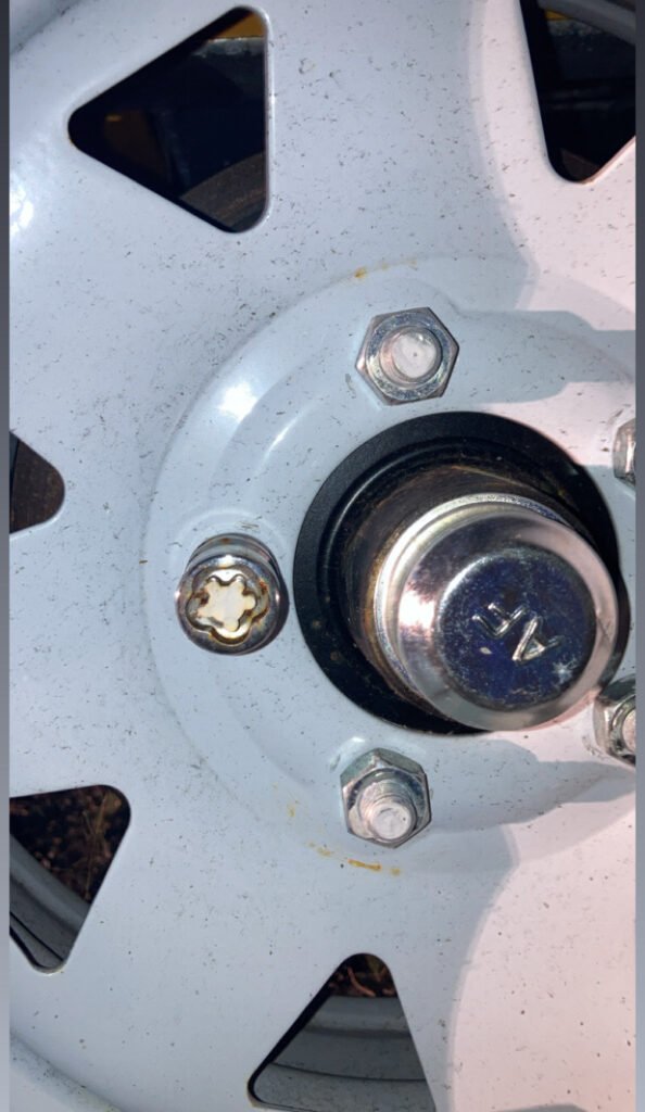 Trailer Trailer wheel locking nut key replacement