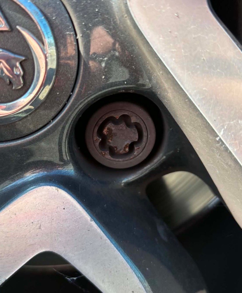 Vauxhall Adam wheel locking nut key replacement