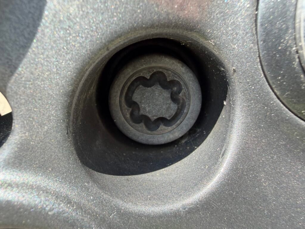 Vauxhall Adam wheel locking nut key replacement