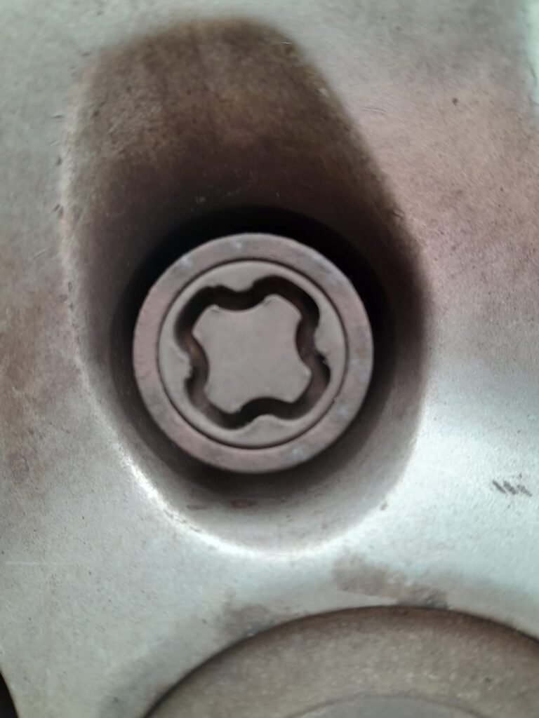 Vauxhall Antara wheel locking nut key replacement