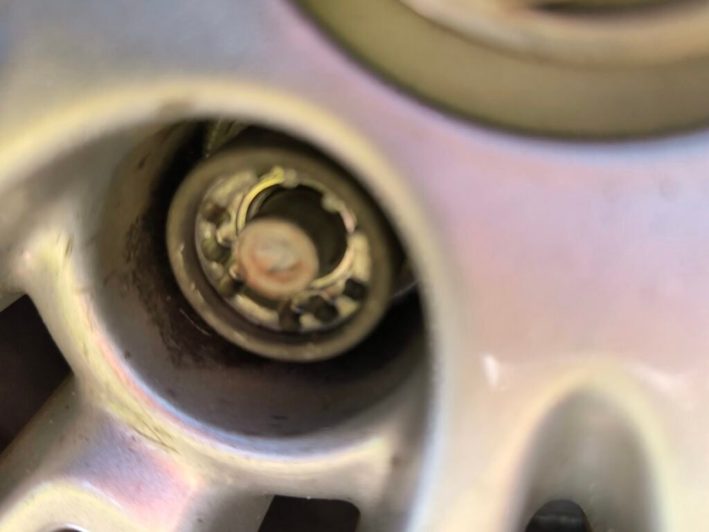 Vauxhall Astra 2017 wheel locking nut key replacement