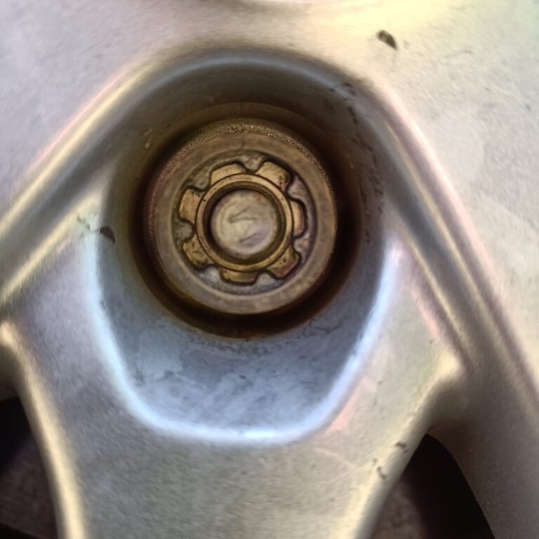 Vauxhall Astra wheel locking nut key replacement