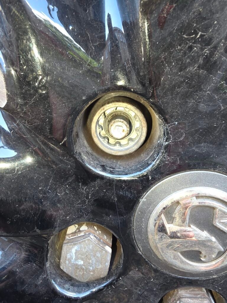 Vauxhall Astra wheel locking nut key replacement