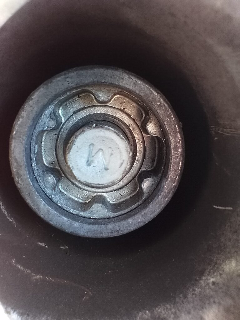 Vauxhall Astra wheel locking nut key replacement