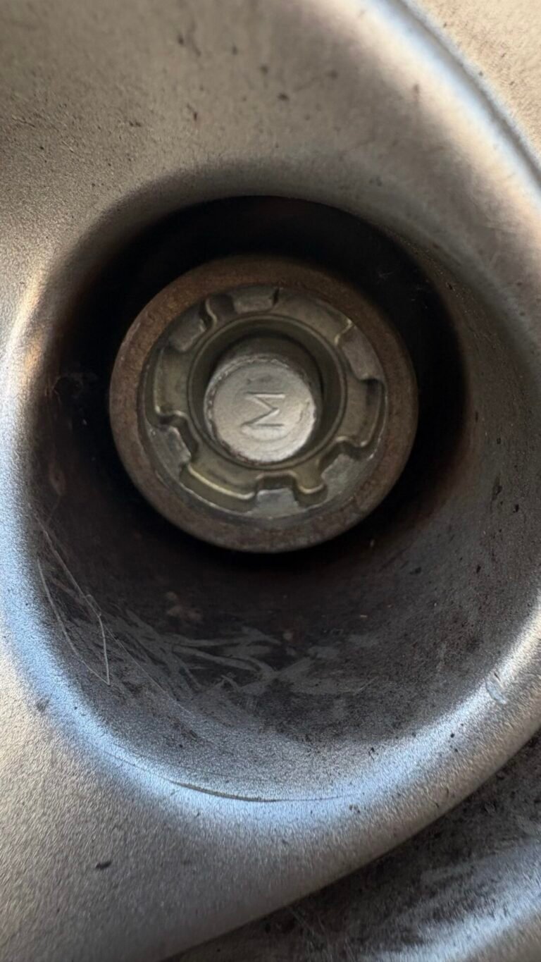 Vauxhall Astra wheel locking nut key replacement
