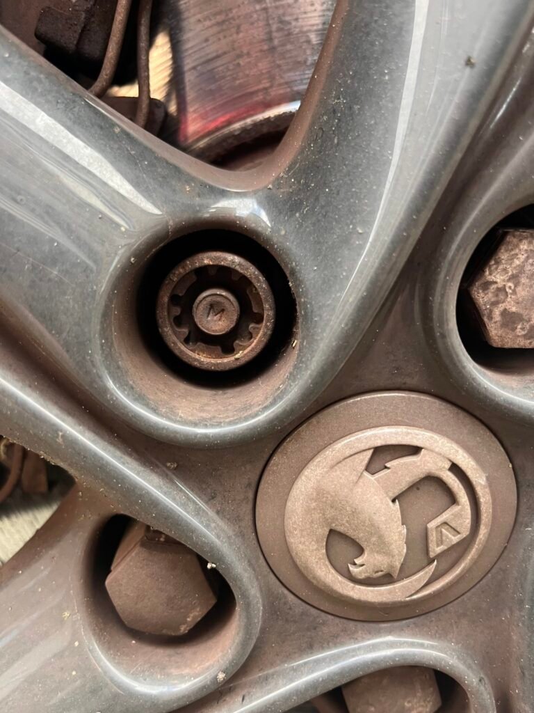 Vauxhall Astra wheel locking nut key replacement