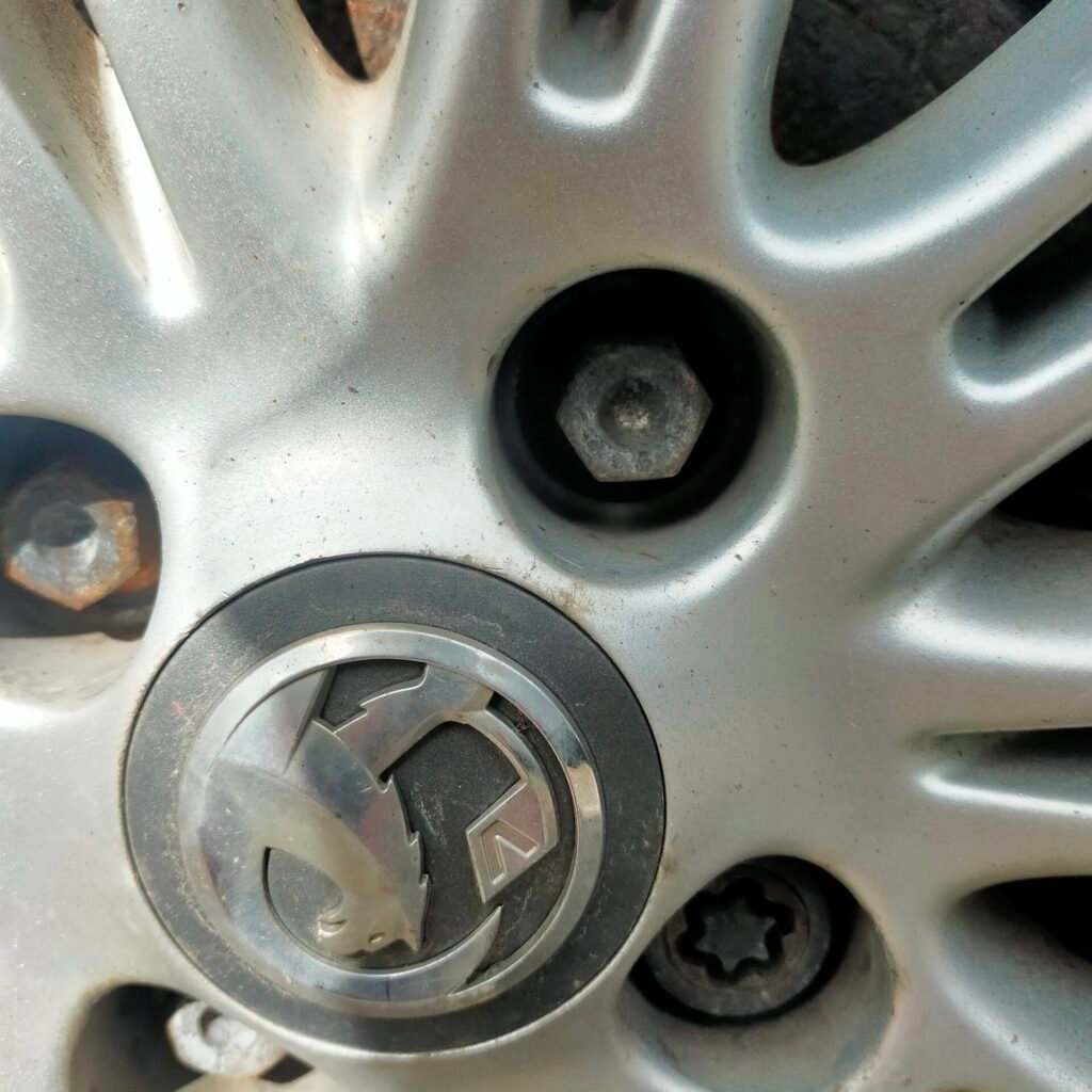 Vauxhall Corsa wheel locking nut key replacement