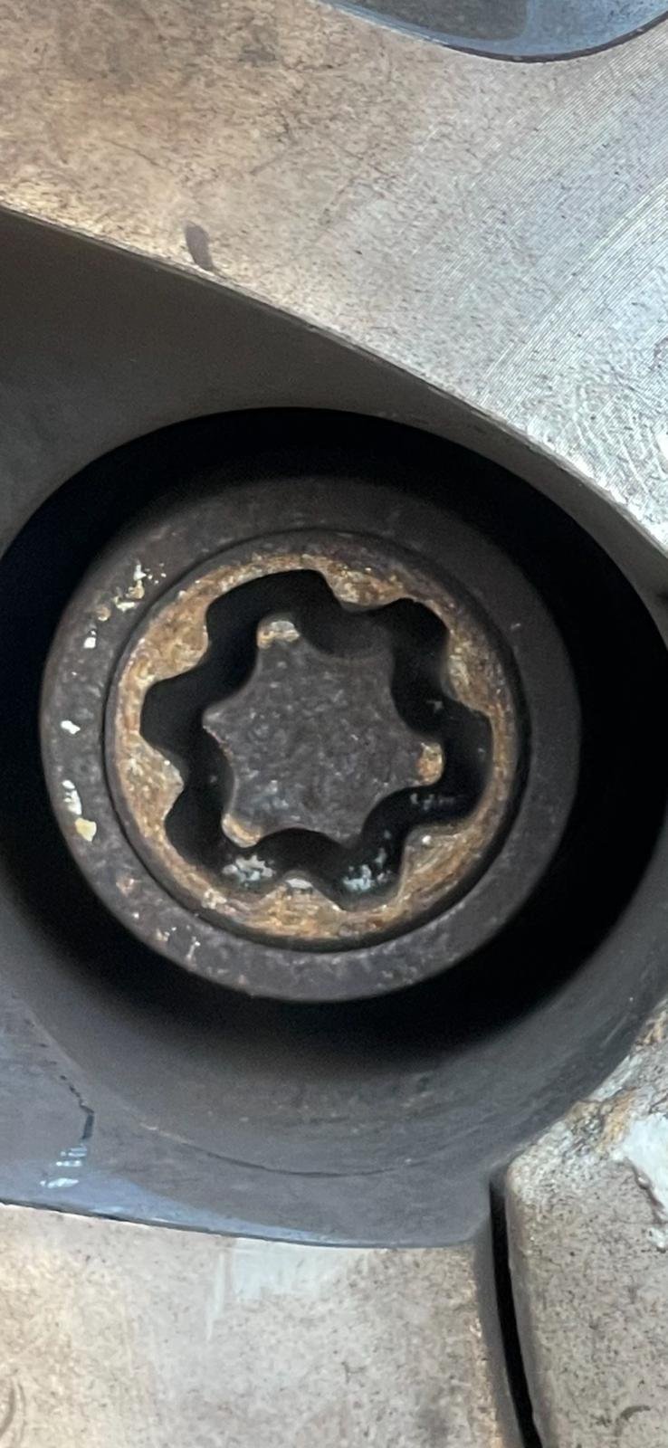 Vauxhall Corsa wheel locking nut key replacement