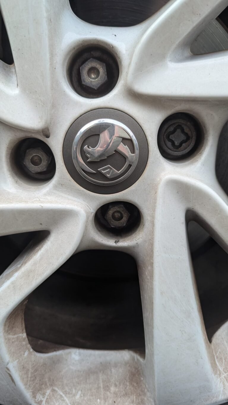 Vauxhall Corsa wheel locking nut key replacement