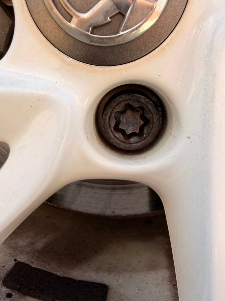 Vauxhall Corsa wheel locking nut key replacement