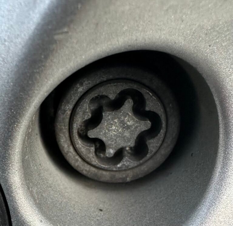 Vauxhall Corsa wheel locking nut key replacement