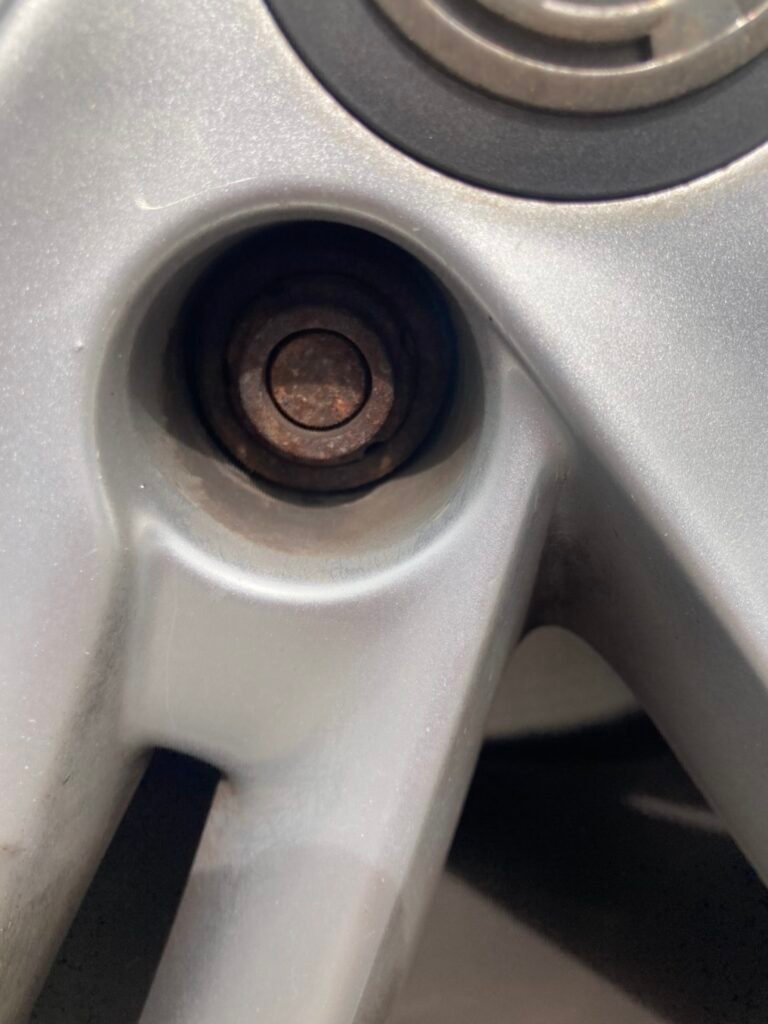 Vauxhall Grandland x wheel locking nut key replacement