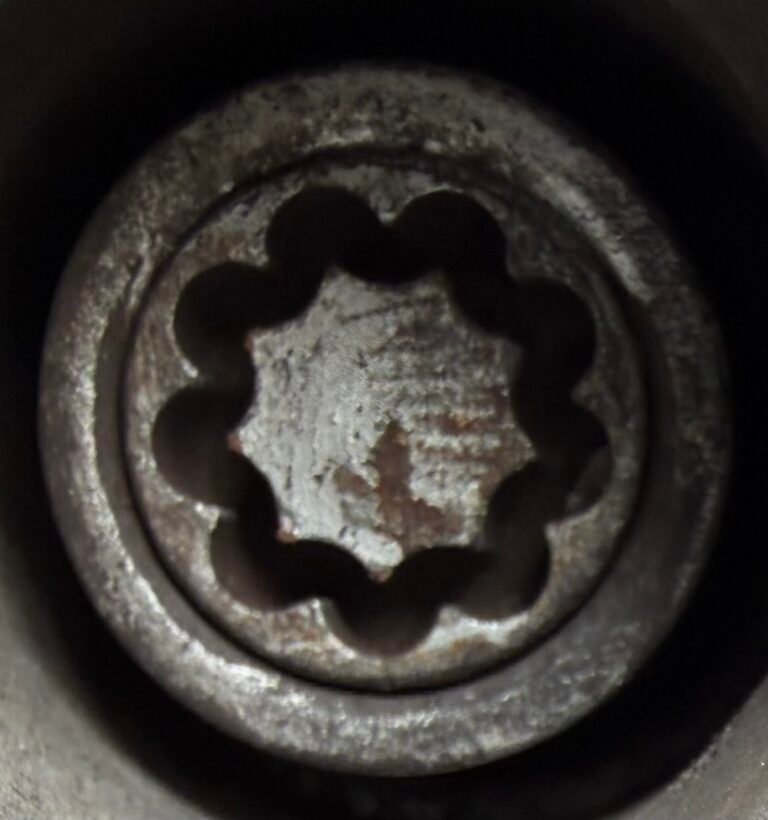 Vauxhall Meriva wheel locking nut key replacement