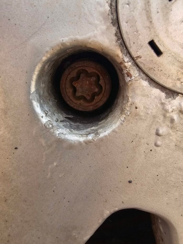 Vauxhall Mk4 astra wheel locking nut key replacement
