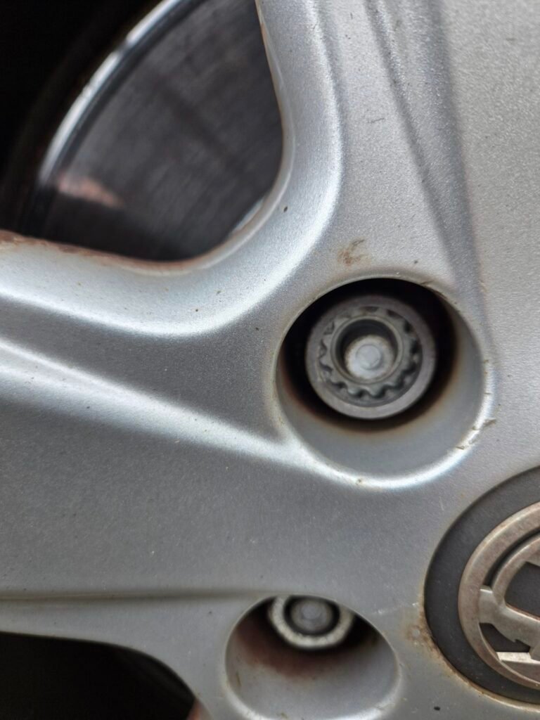 Vauxhall Mokka wheel locking nut key replacement