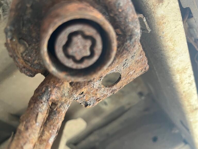 Vauxhall Vivaro wheel locking nut key replacement