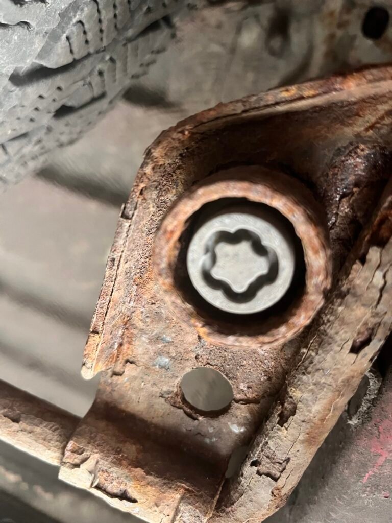 Vauxhall Vivaro wheel locking nut key replacement