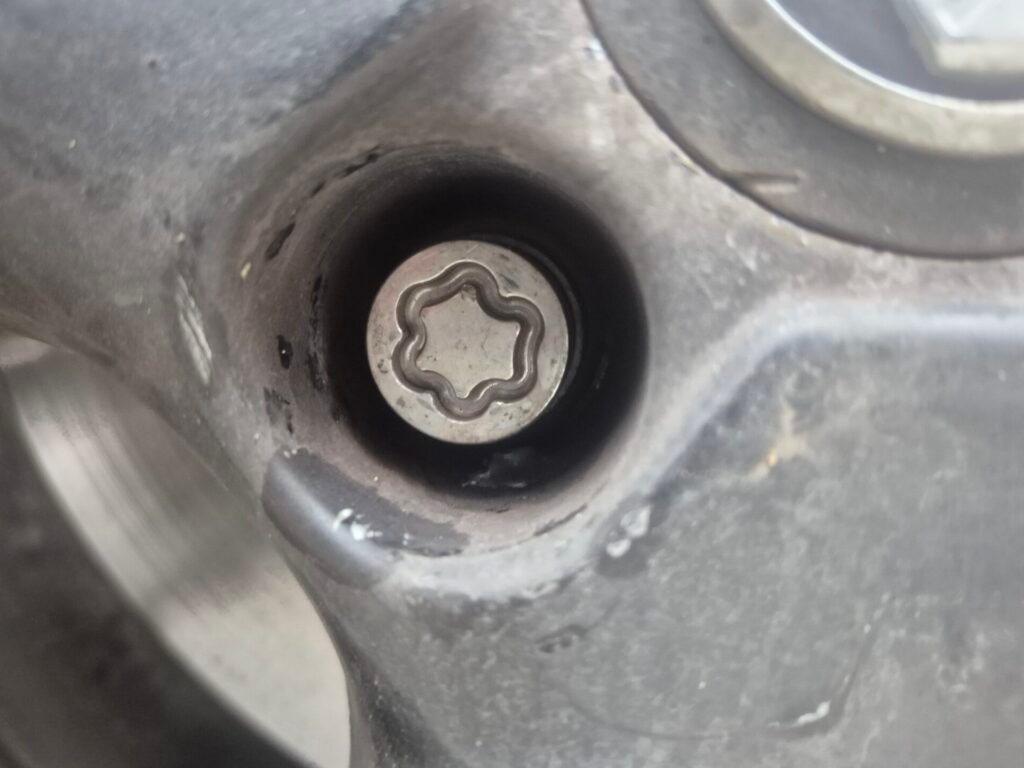 Vauxhall Corse wheel locking nut