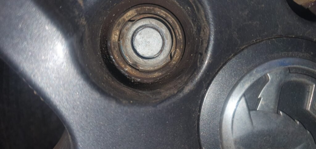 Vauxhall Grandland x wheel locking key
