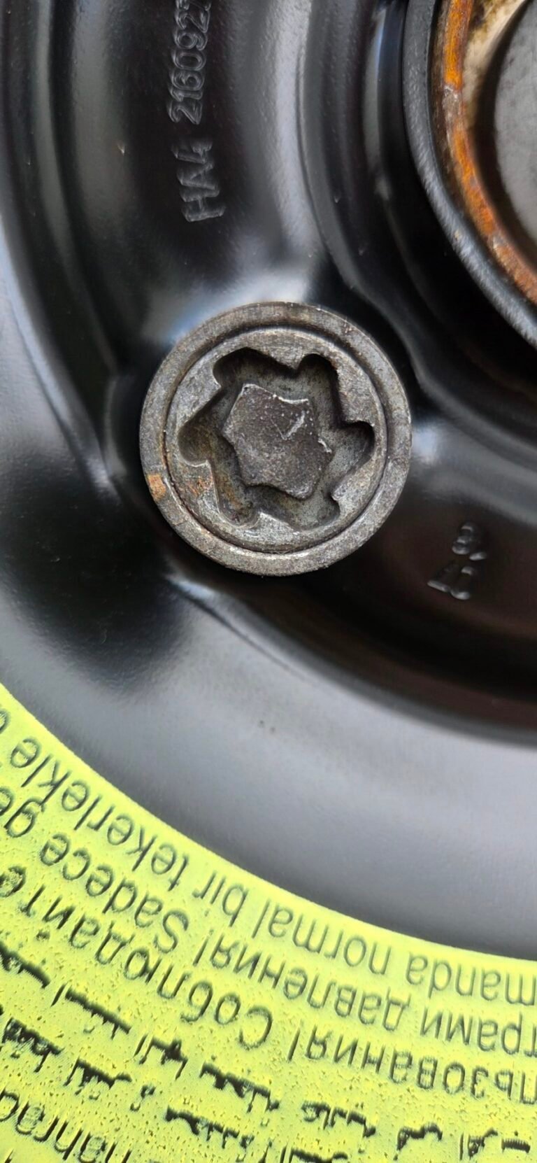 Volkswagen Golf r line wheel locking nut key replacement