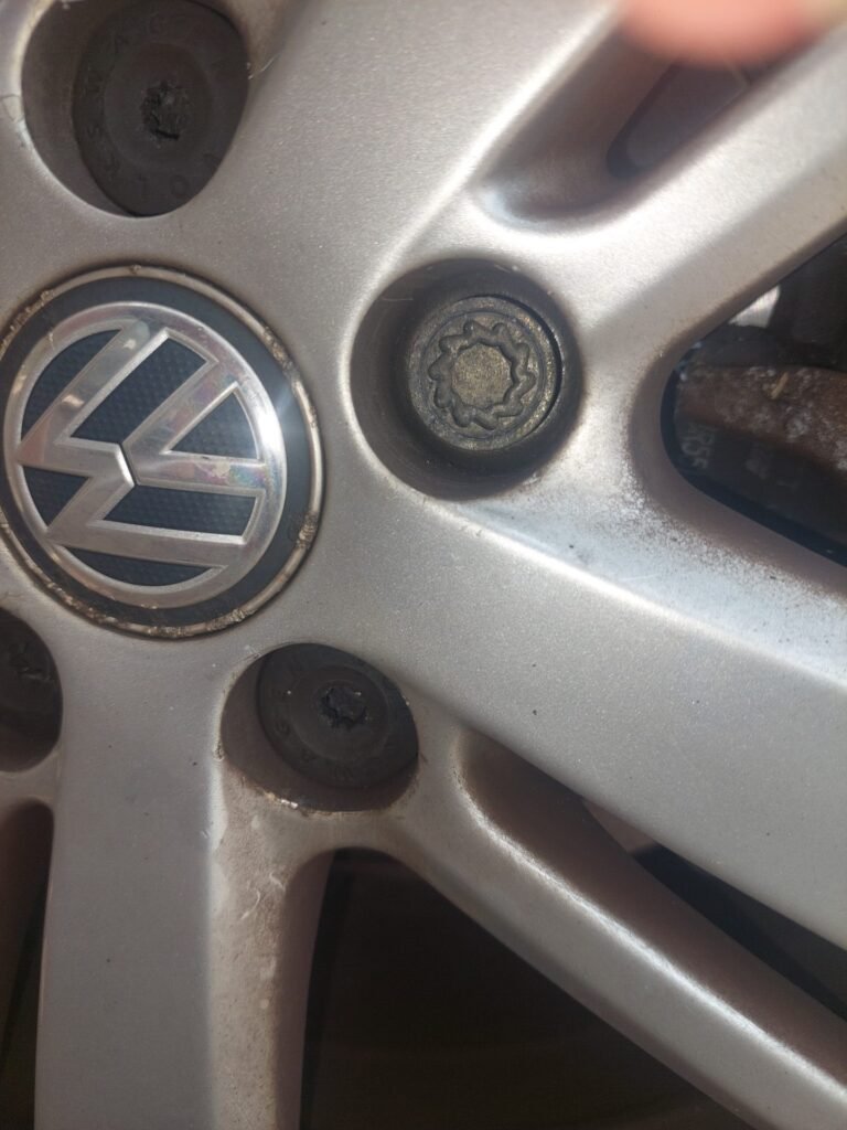 Volkswagen Polo 2016 wheel locking nut key replacement