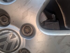 Volkswagen Polo wheel locking nut key replacement