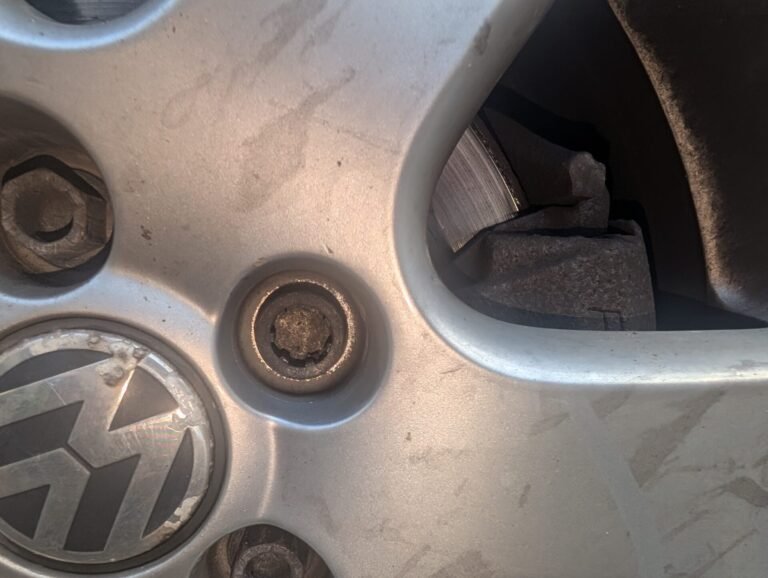 Volkswagen Polo wheel locking nut key replacement