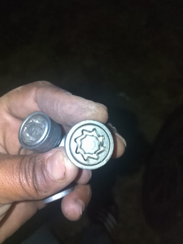 Volkswagen Polo TSI 1.0 wheel locking nut key replacement